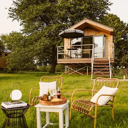 Boutiquehotel & Tiny Plek17 Bed & Breakfast