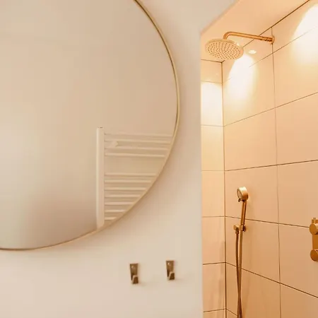 Boutiquehotel & Tiny Plek17 Bed & Breakfast