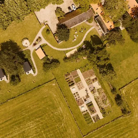 Bed & Breakfast Boutiquehotel & Tiny Plek17