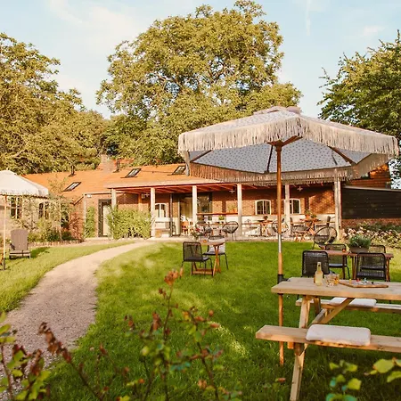 Boutiquehotel & Tiny Plek17 Bed & Breakfast *