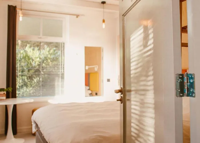 住宿加早餐酒店 Boutiquehotel & Tiny Plek17 3*