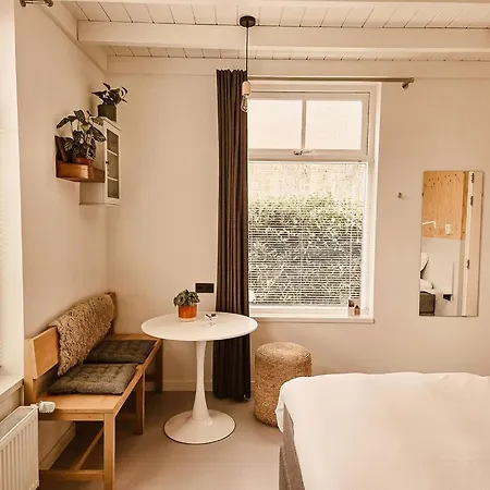 Boutiquehotel & Tiny Plek17 Bed & Breakfast 3*