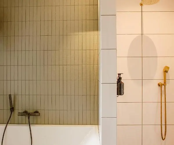 Boutiquehotel & Tiny Plek17 فندق مبيت وإفطار Milsbeek