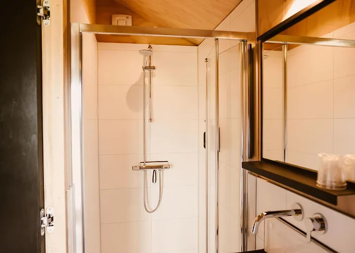 فندق مبيت وإفطار Boutiquehotel & Tiny Plek17